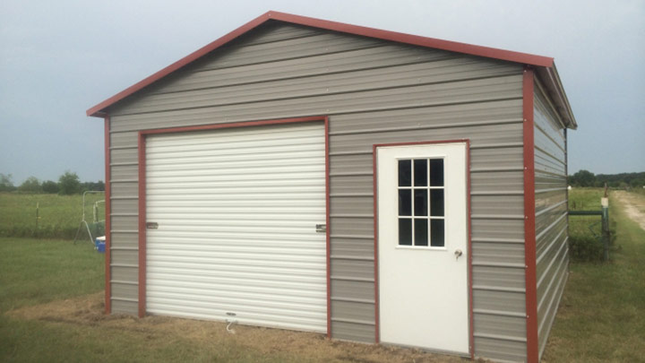 18x21x9 Boxed Eave Front Entry Garage