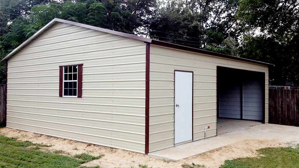 Boxed Eave Side Entry Garage