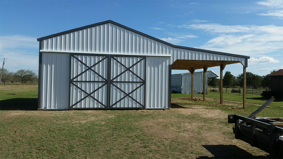 Open Span Pole Barn with Lean To